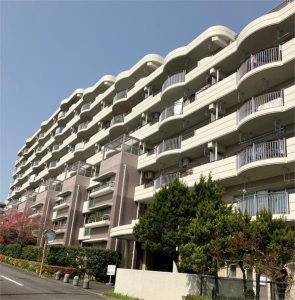 八王子市久保山町１丁目のマンション