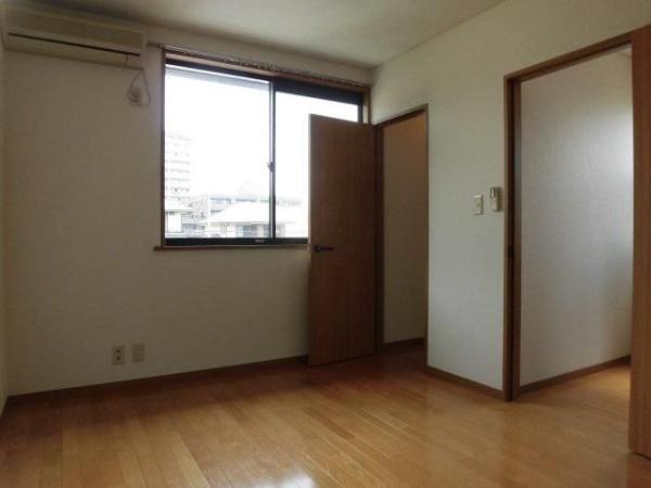 八王子市みなみ野３丁目のタウンハウス