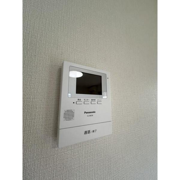 八王子市館町の貸家