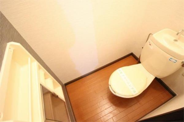 八王子市元八王子町２丁目のアパート