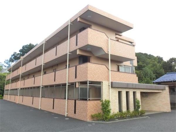 八王子市片倉町のマンション