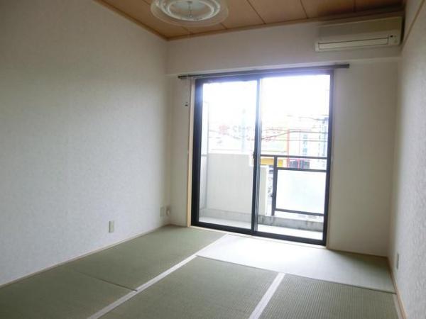 八王子市元八王子町１丁目のマンション