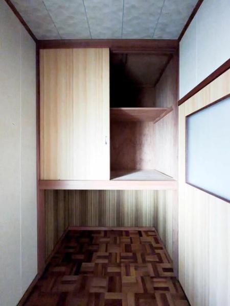 八王子市めじろ台４丁目のアパート