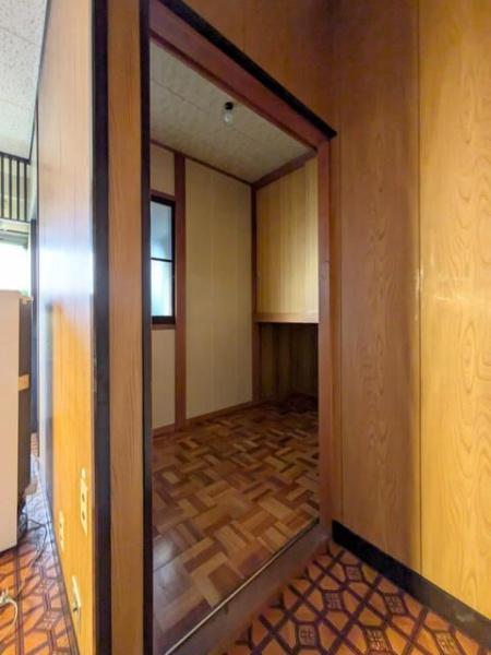 八王子市めじろ台４丁目のアパート