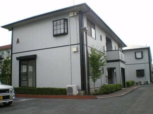 日野市神明４丁目のアパート