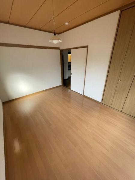 日野市多摩平６丁目のアパート