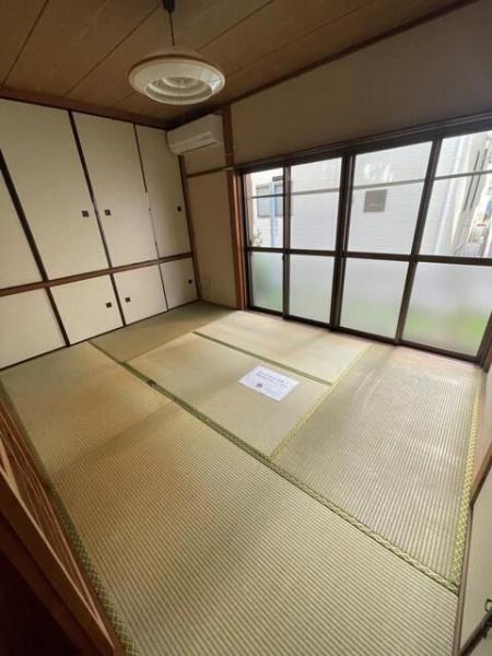 日野市多摩平６丁目のアパート