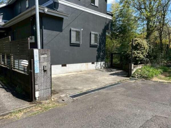 八王子市絹ケ丘１丁目の貸家