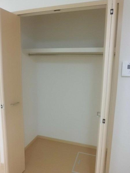 日野市神明３丁目のアパート