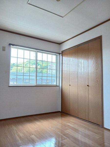 八王子市東中野のアパート