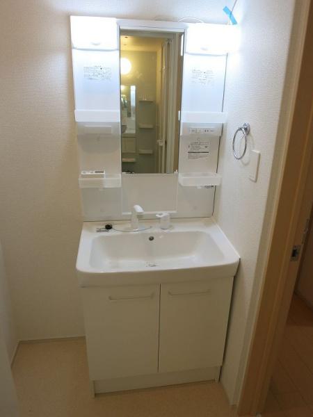 八王子市元八王子町３丁目のアパート