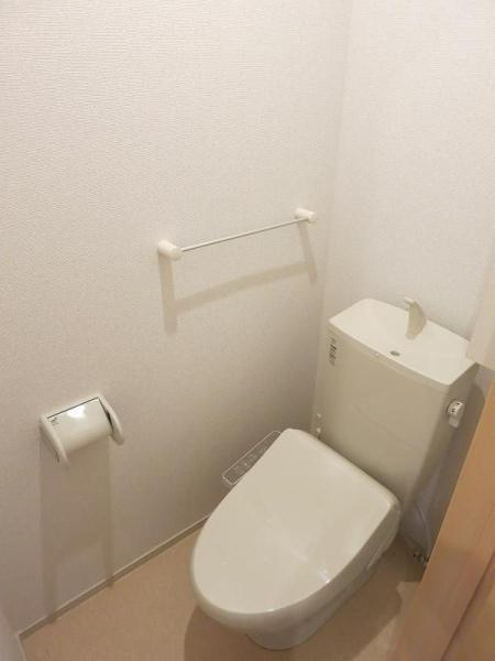 八王子市元八王子町３丁目のアパート