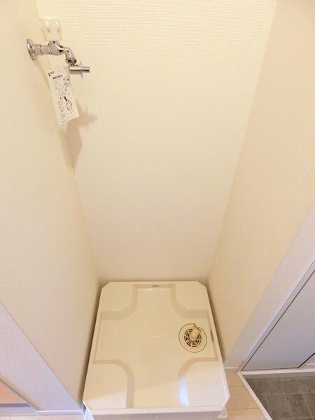 日野市日野本町３丁目のアパート