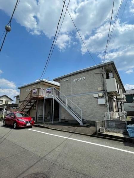 日野市多摩平７丁目のアパート