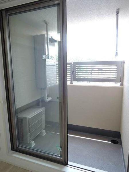 八王子市小比企町のマンション
