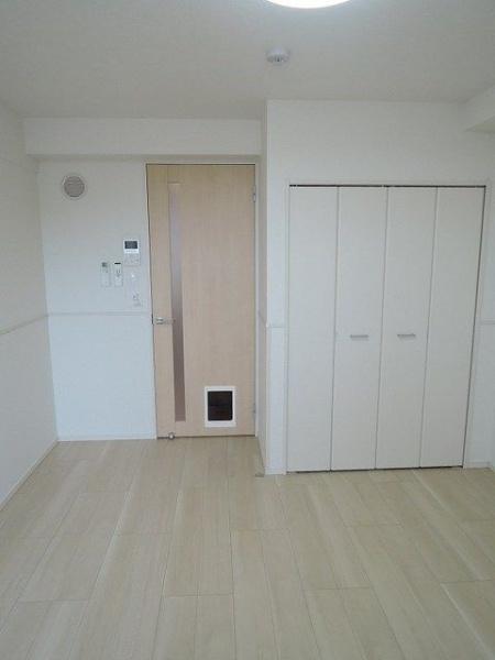 八王子市小比企町のマンション