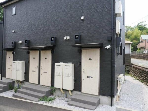 八王子市中野上町３丁目のアパート