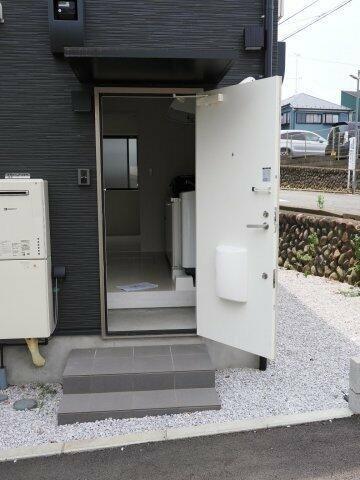 八王子市中野上町３丁目のアパート