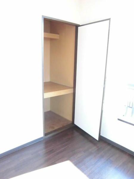 八王子市四谷町のアパート