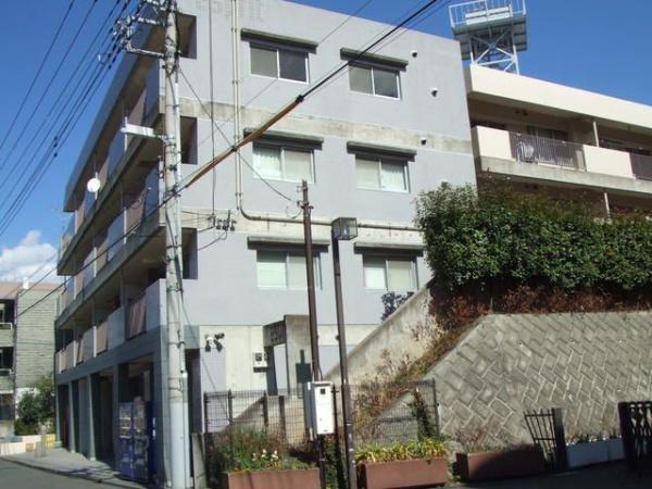 日野市神明３丁目のマンション