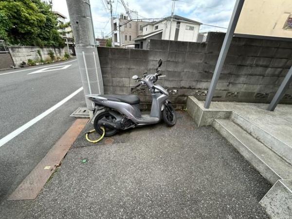 八王子市大和田町４丁目のアパート
