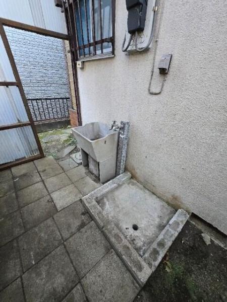 八王子市散田町２丁目の貸家