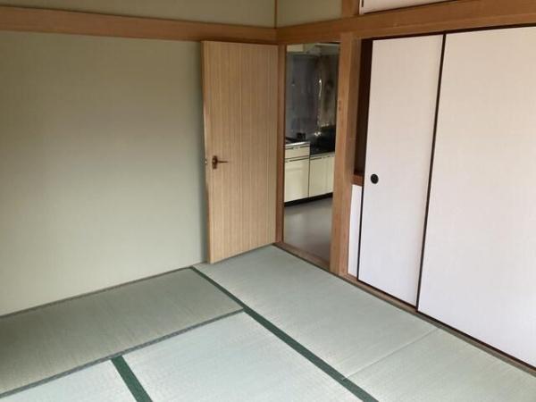 日野市多摩平５丁目のアパート