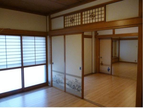 日野市多摩平５丁目のマンション