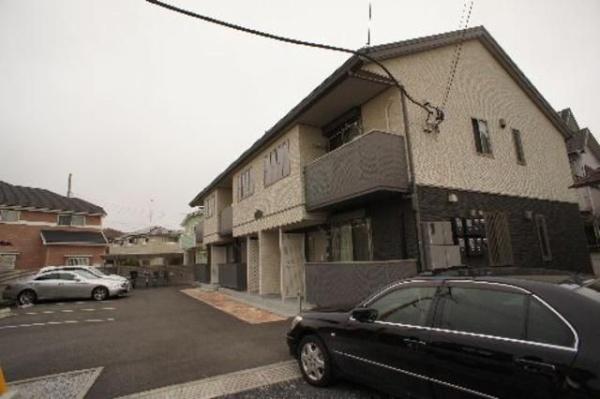 八王子市泉町のアパート
