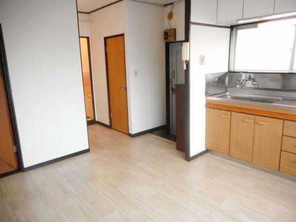 八王子市北野町のアパート