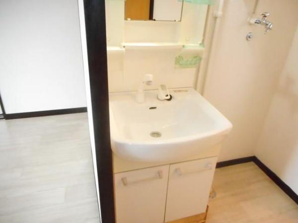八王子市北野町のアパート