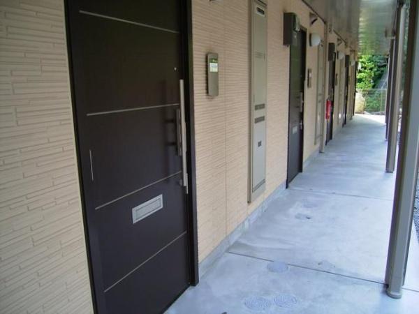八王子市左入町のアパート