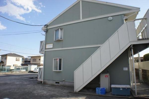 八王子市左入町のアパート