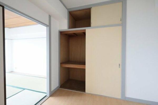 八王子市平岡町のマンション