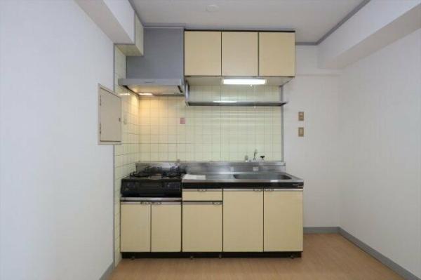 八王子市平岡町のマンション