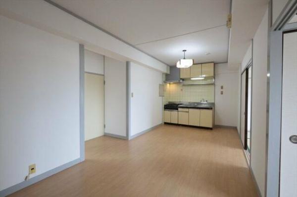 八王子市平岡町のマンション