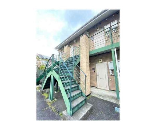 八王子市千人町２丁目のアパート
