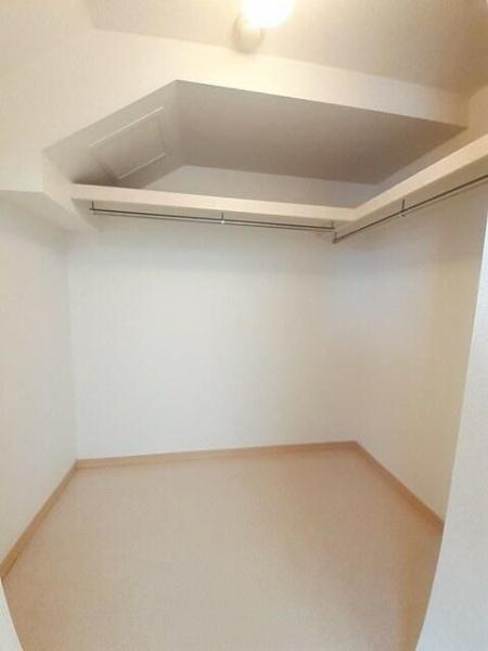 八王子市石川町のマンション