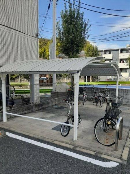 八王子市石川町のマンション