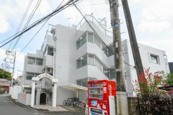 八王子市中野山王２丁目のマンション