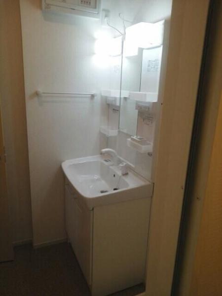 八王子市弐分方町のアパート