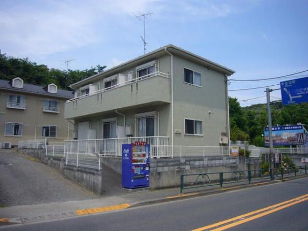 八王子市滝山町１丁目のアパート