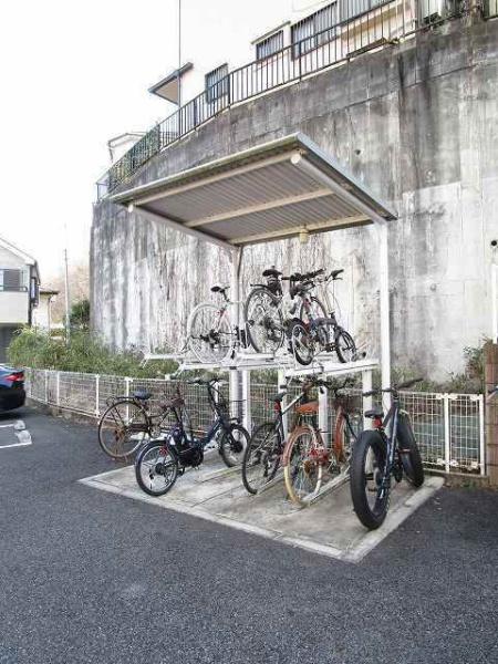 八王子市横川町のアパート
