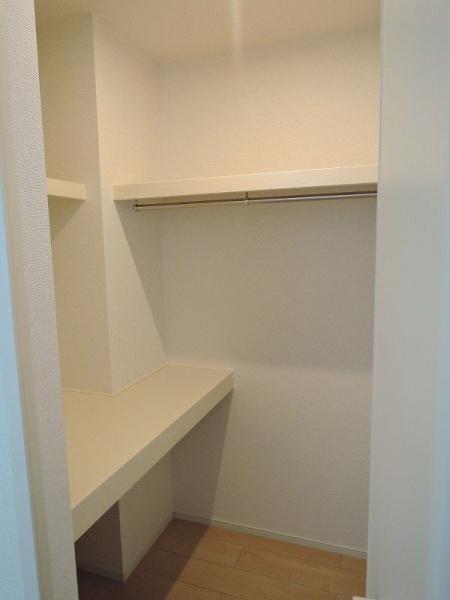 八王子市西寺方町のアパート