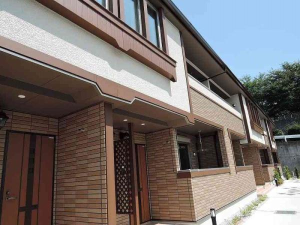 八王子市西寺方町のアパート