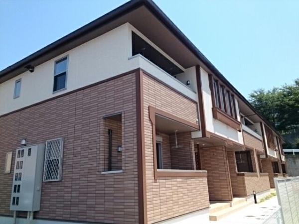 八王子市西寺方町のアパート