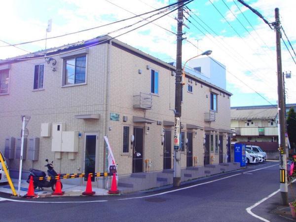 八王子市散田町３丁目のアパート
