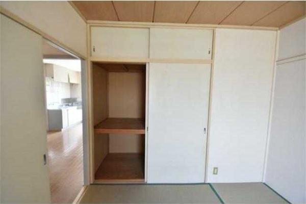 八王子市宇津木町のアパート