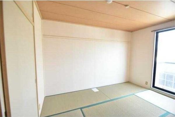 八王子市宇津木町のアパート