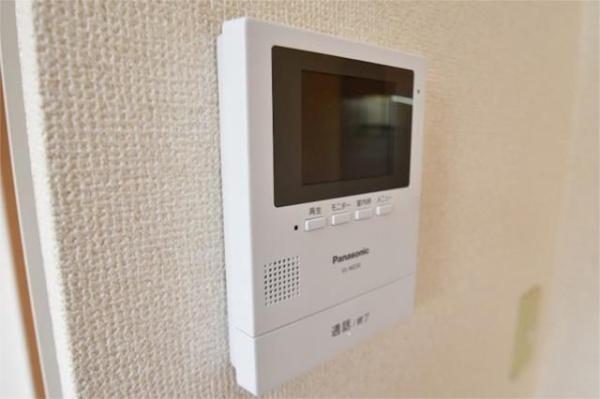 八王子市左入町のアパート